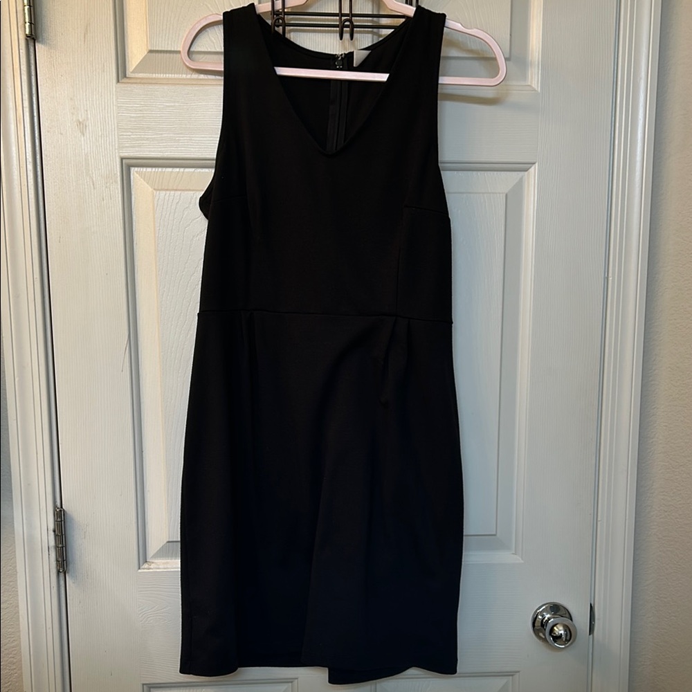 Elegant Stretchy Black Sleeveless Dress